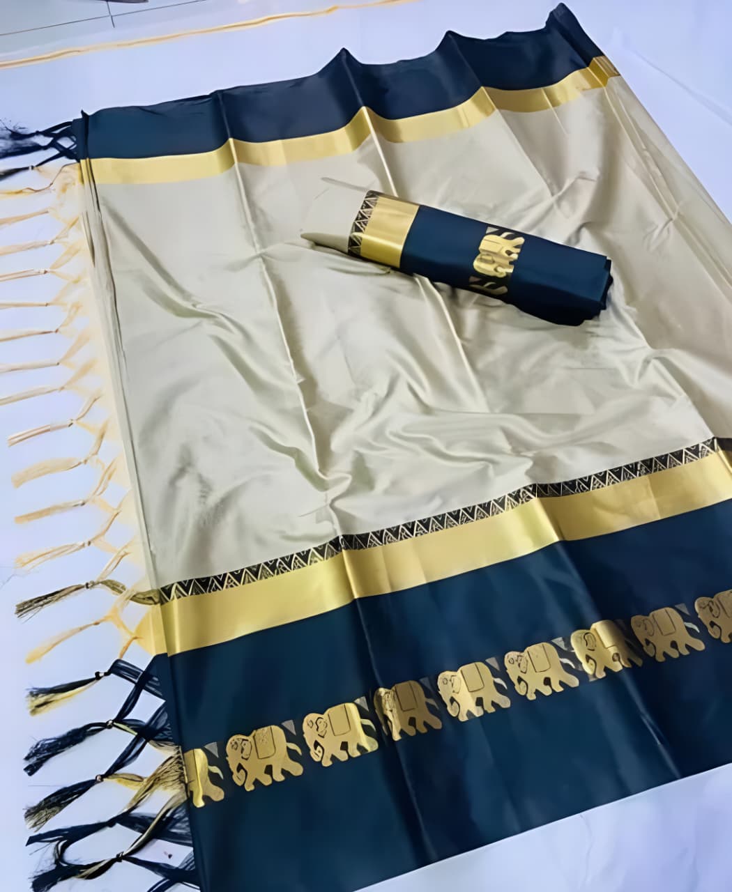 ELEPHANT BORDER CHIKU & BLACK SOFT COTTON SILK ROYAL PROCESSION DRAPE SAREE